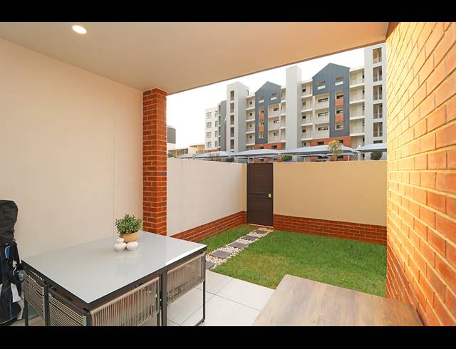 2 BEDROOM APARTMENT FOR SALE IN GREENSTONE HILL